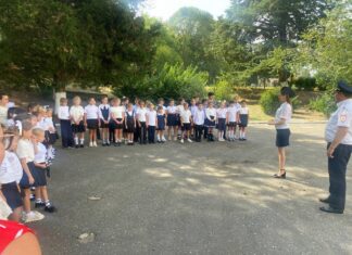 Урок дорожной безопасности провели госавтоинспекторы Туапсе