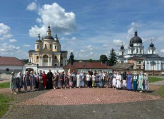 Туапсинские педагоги приняли участие в поломничестве по святым местам России