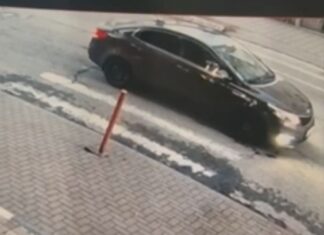 В центре Туапсе в результате ДТП пострадал подросток